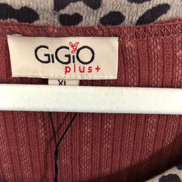 NWT GiGiO XL Patten Mix Top - Picture 3 of 7